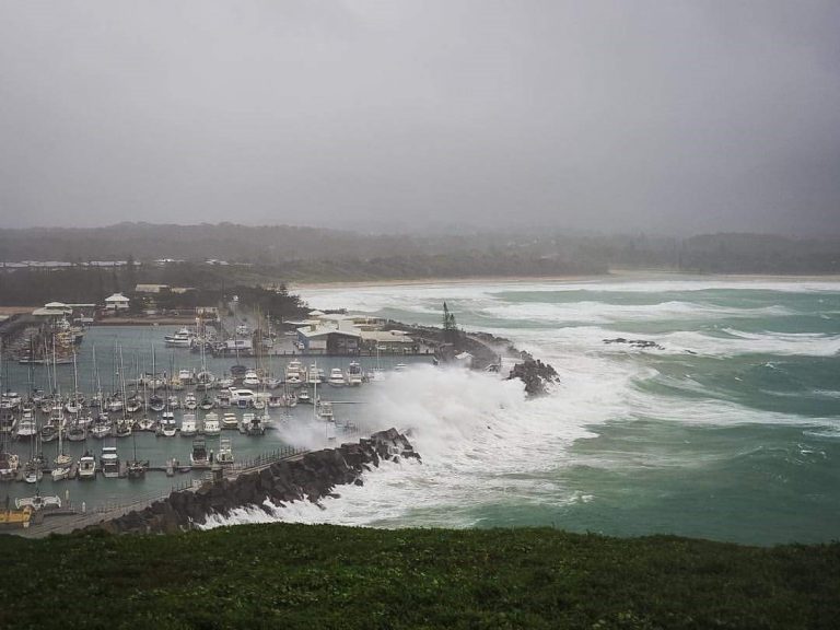 Wild weather damages Coffs Harbour Marina marine rescue crews respond Mysailing Wild weather damages Coffs Harbour Marina marine rescue crews respond Mysailing