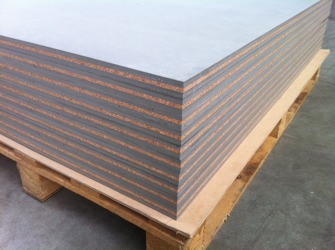 Coosa panels are a lightweight and norot option for boatbuilding