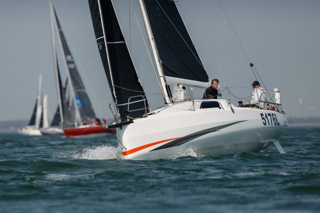 Kelvin Rawlings and Stuart Childerley racing the Sun Fast 3300 Aries 