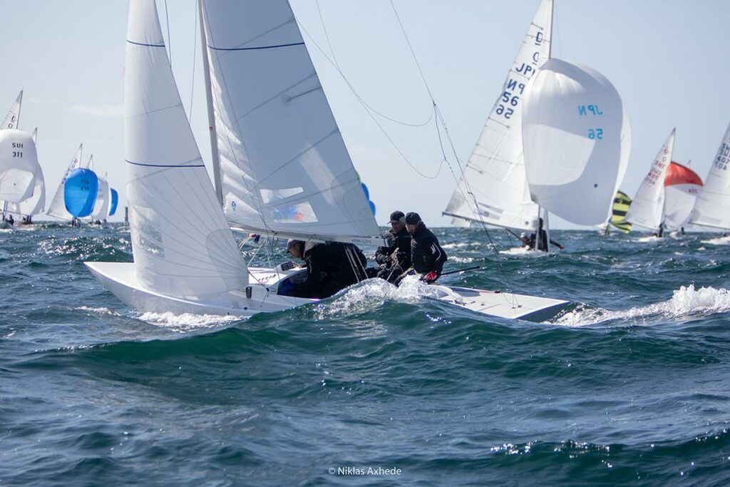 The Russian Team, skippered by Anatoly Loginov, sailing upwind.