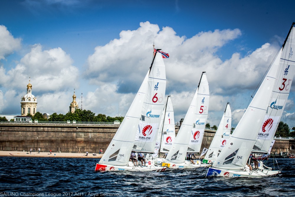 Fleet racing with the backdrop of St. Petersburg