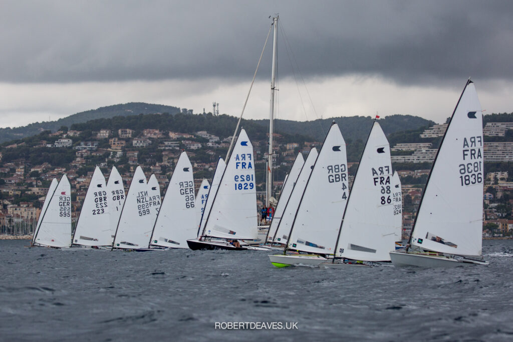 Fleet after the race start.