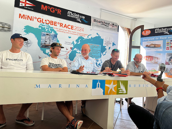 Departure press conference with all five entrants: Michal, Etienne, Don, Peter and Jim.