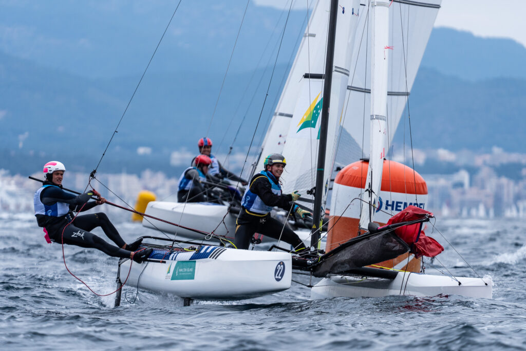 Jake Liddell and Lisa Darmanin passing a mark on the Nacra.