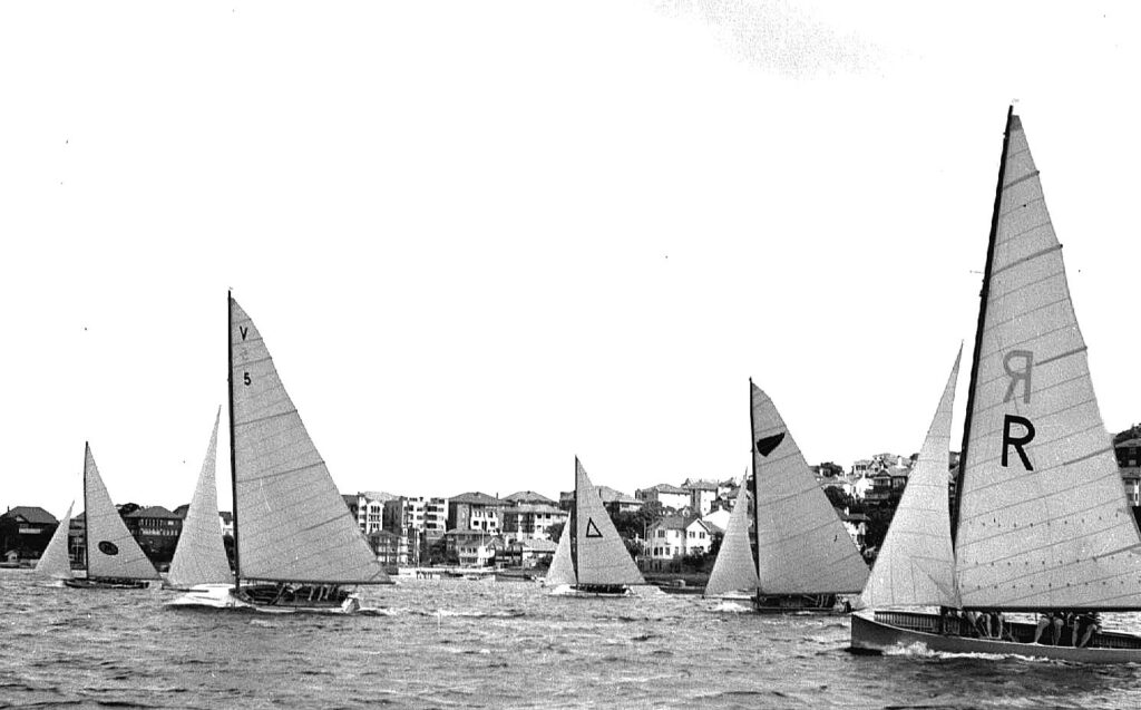 Fleet sailing upwind.