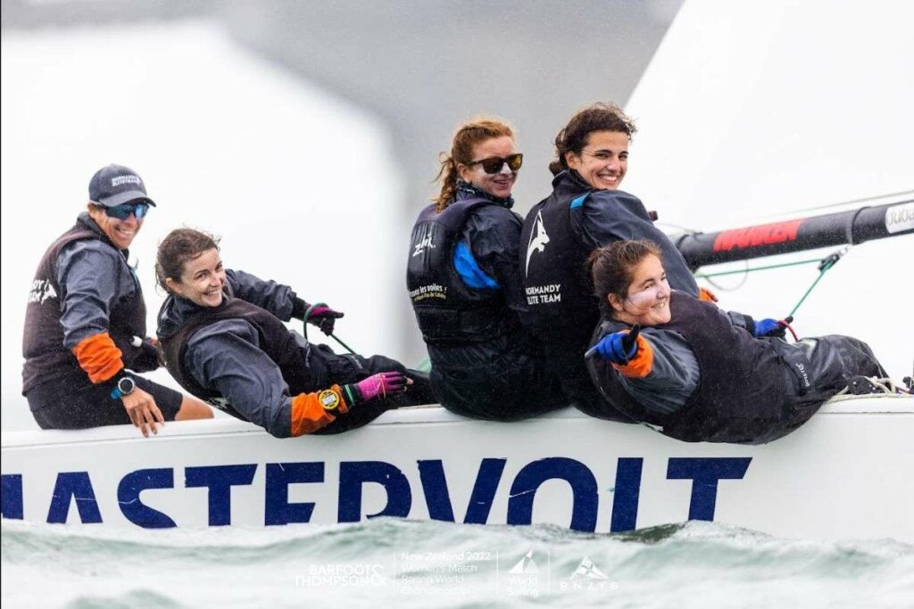 Pauline Courtois and Match in Pink by Normandy Elite Team (FRA) of Maelenn Lemaitre, Louise Acker, Thea Khelif, Clara Bayou. Photo: Adam Mustill / Live Sail Die