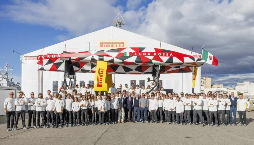 luna rossa