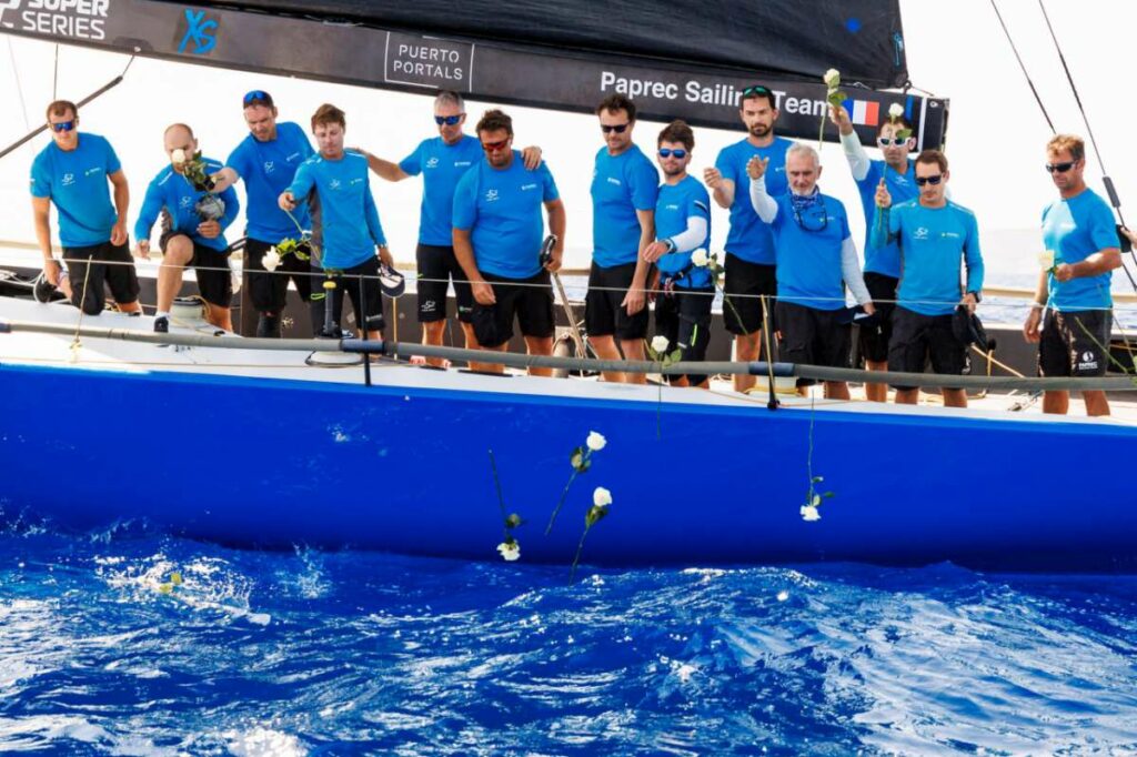 52 Super Series