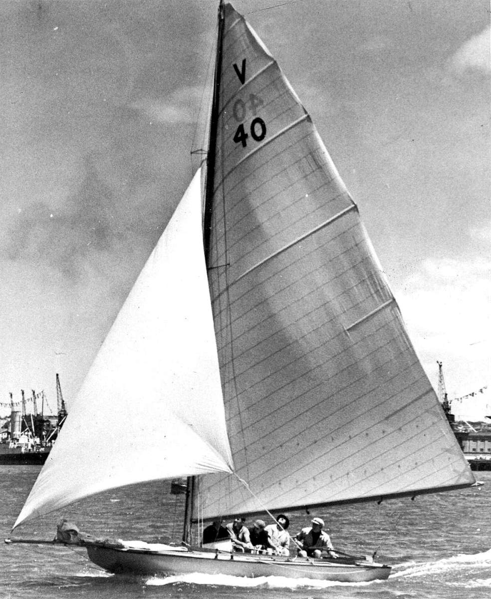 Komutu, 1950 world champion(archive)