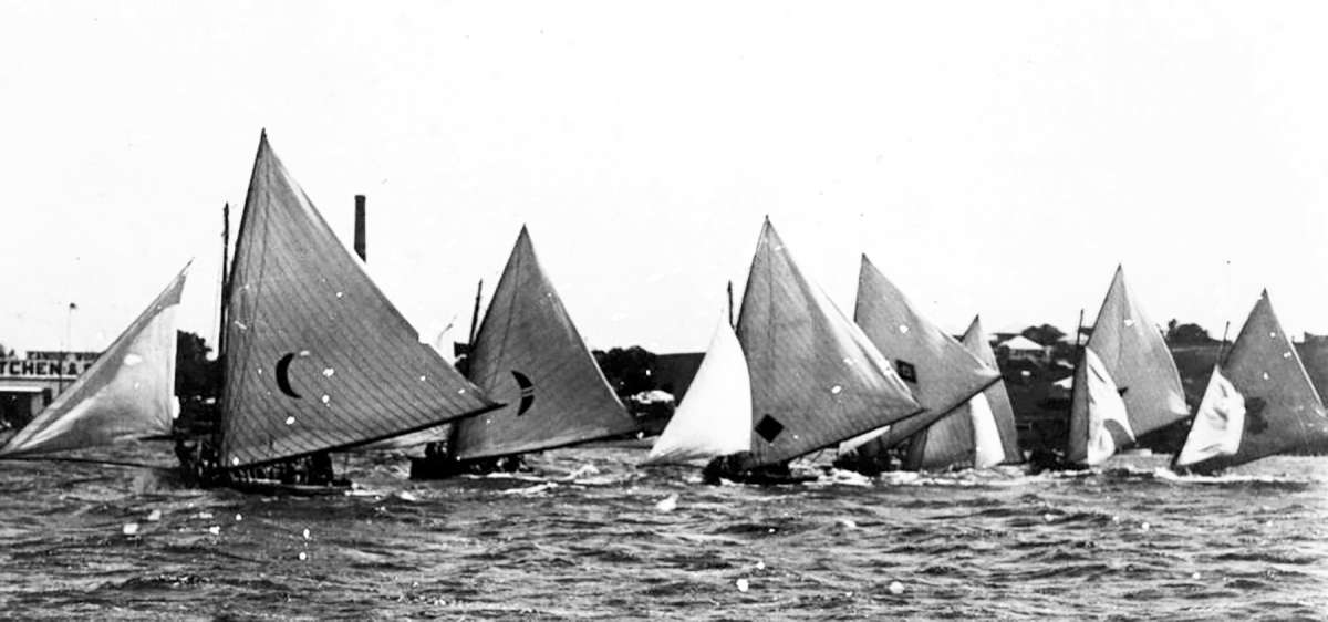 1929-30 Australian Championship on the Brisbane River (archive)