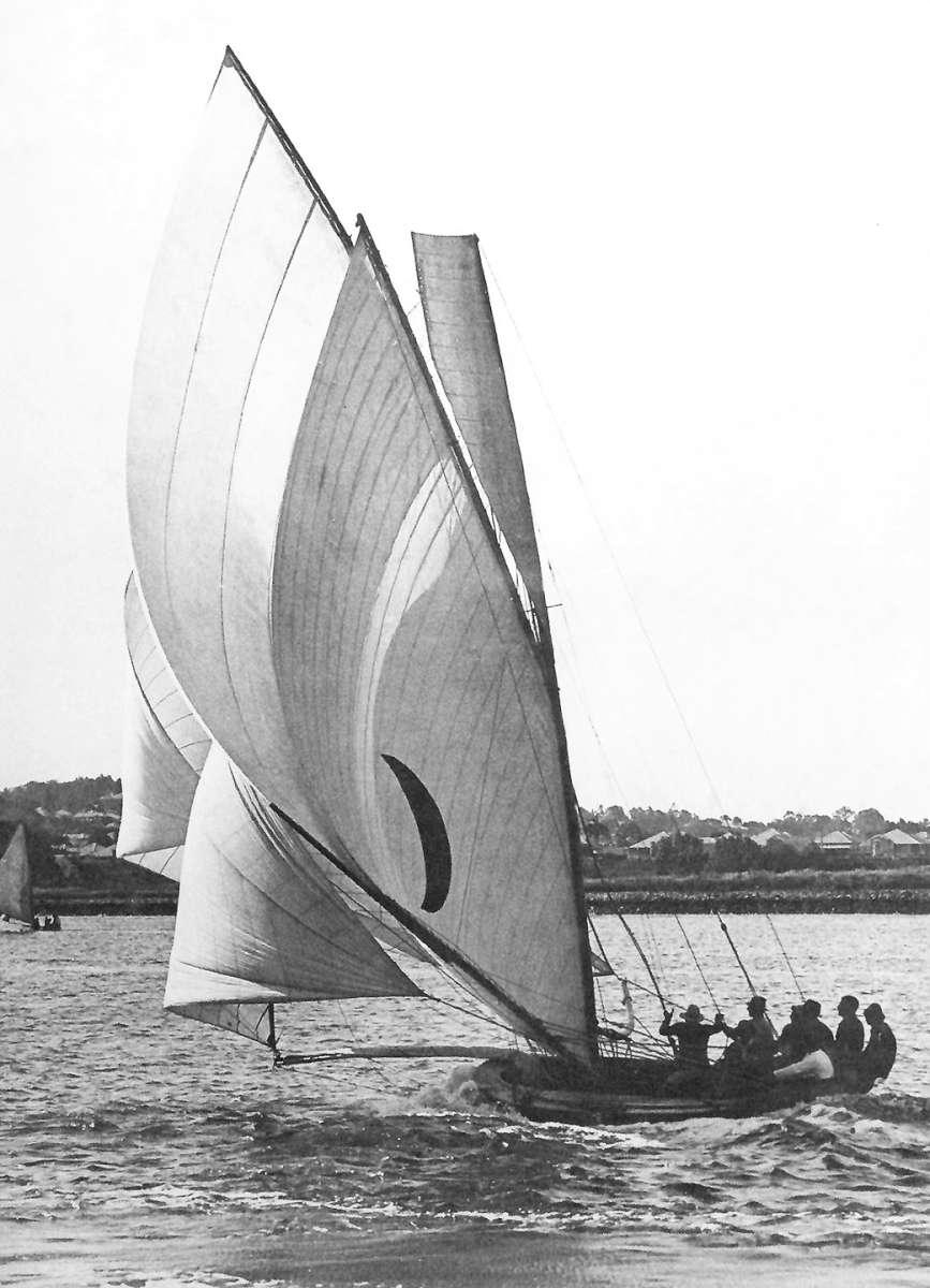 Britannia (Colin Clark) 1917 Australian champion(Norman R. Wright & Sons collection)