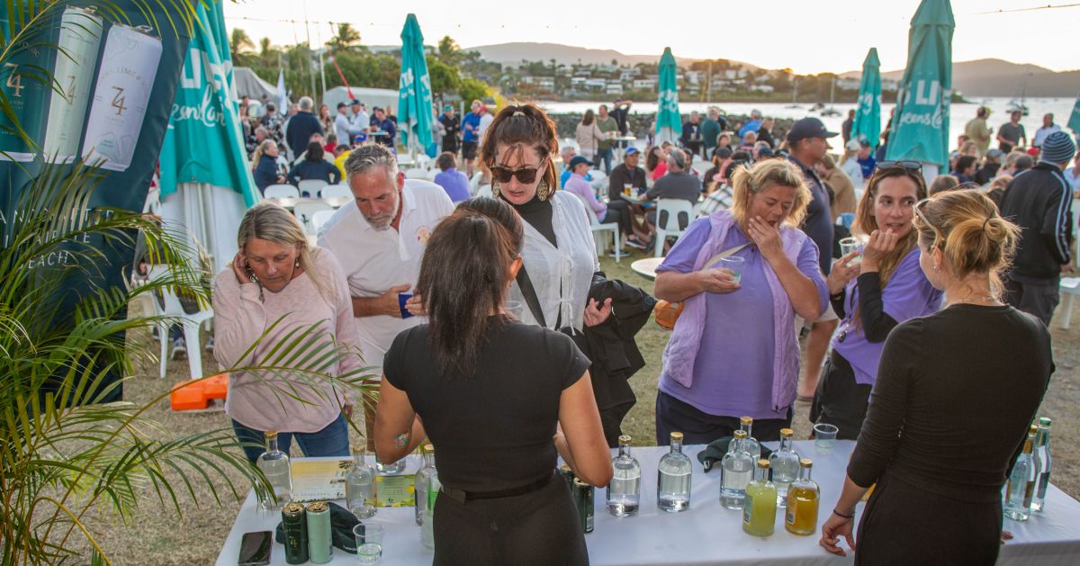 Competitors enjoying the 74 Islands Distillery gin tasting - Vampp Photography