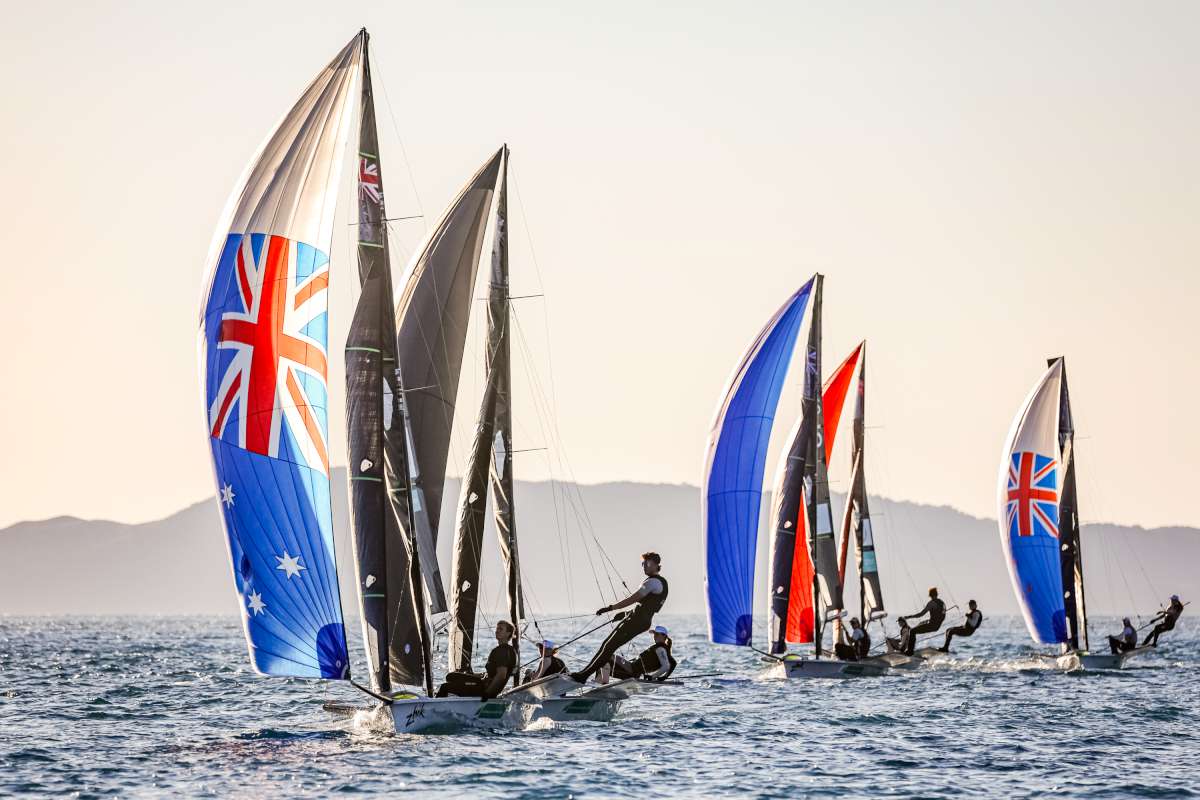 HIRW25 Palm Beach Motor Yachts 49er and 49FX exhibition series_credit Salty Dingo