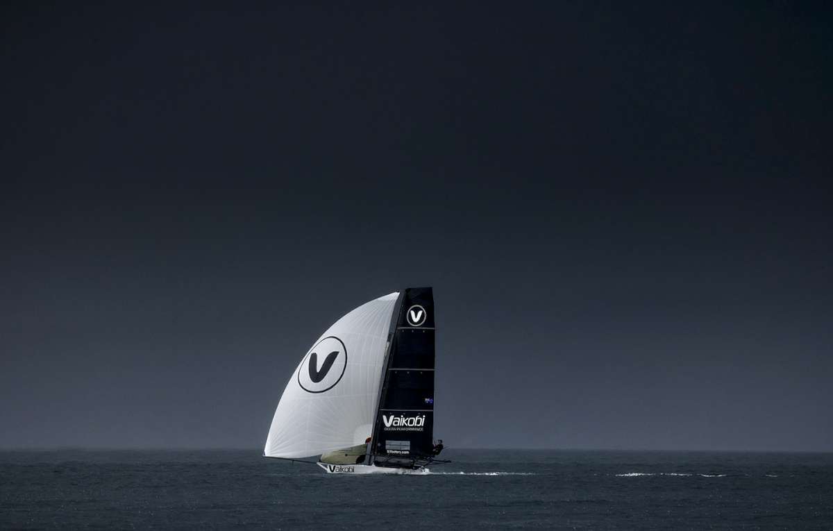 Vaikobi in heavy rain (SailMedia)
