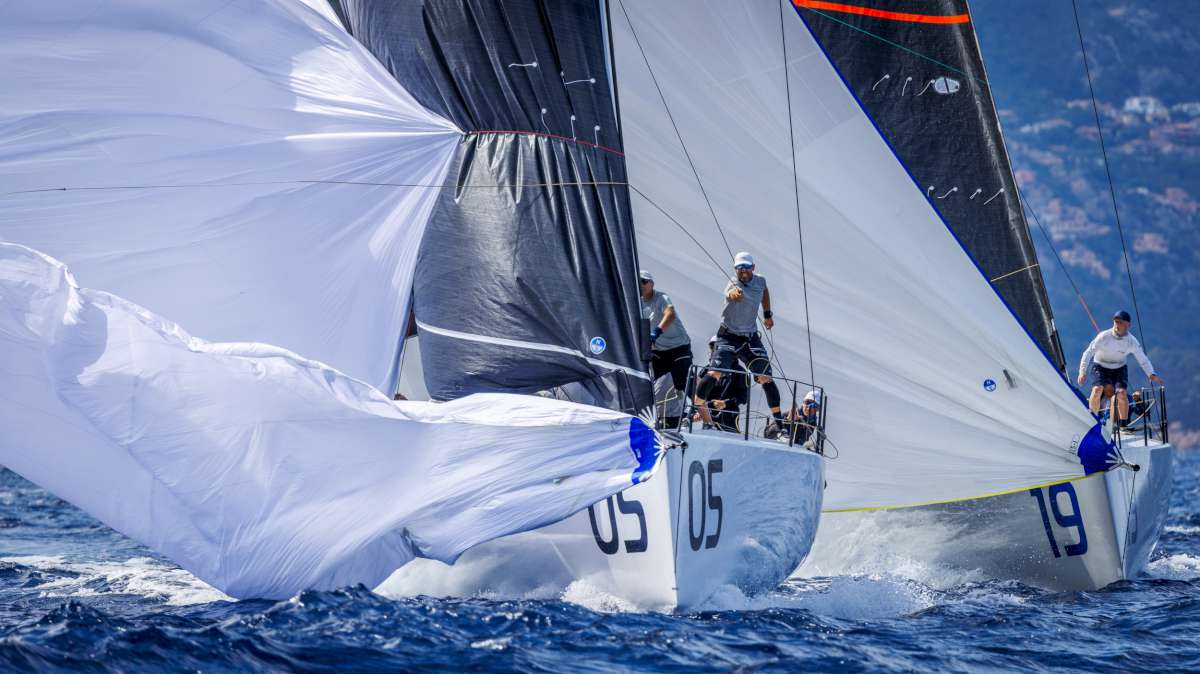 52 SUPER SERIES – PORTO CERVO – RANGE ROVER
