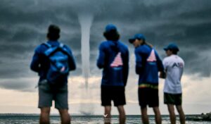 © IWSA media/Robert Hajduk: Waterspout was the star of the show on practice day