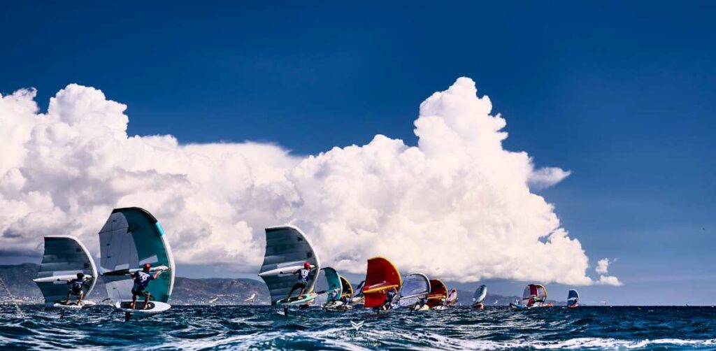 © IWSA media/Robert Hajduk: Dramatic clouds play their part in a chaotic but exciting day