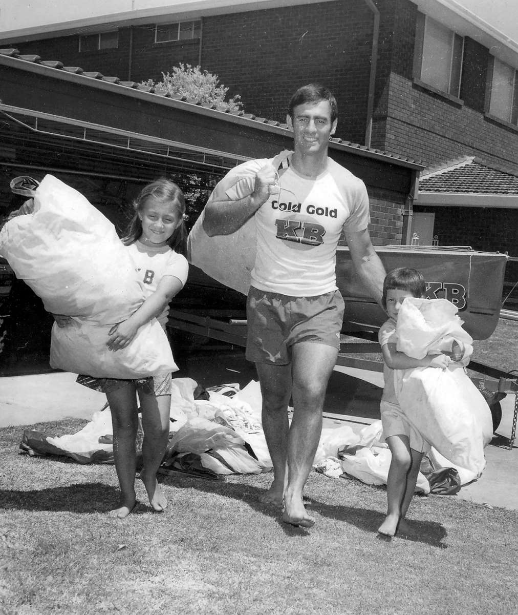 Family man David Porter with his young daughters in the 1970s (archive)