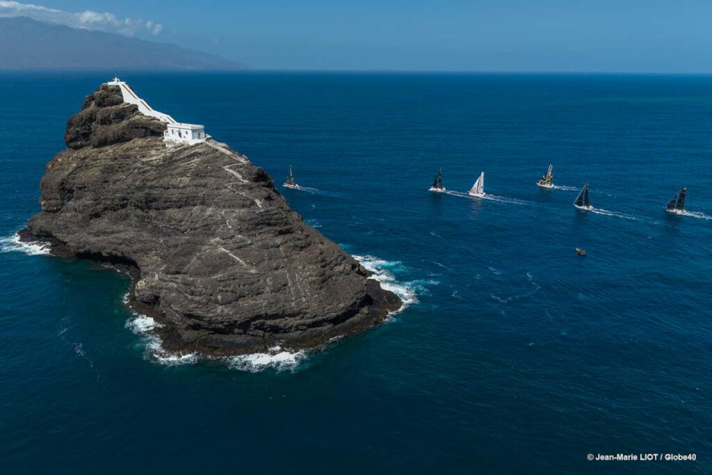 GLOBE40 2025-2026 - START OF CAPE VERDE / REUNION ISLAND STAGE - CREDIT SIRIUS EVENEMENTS