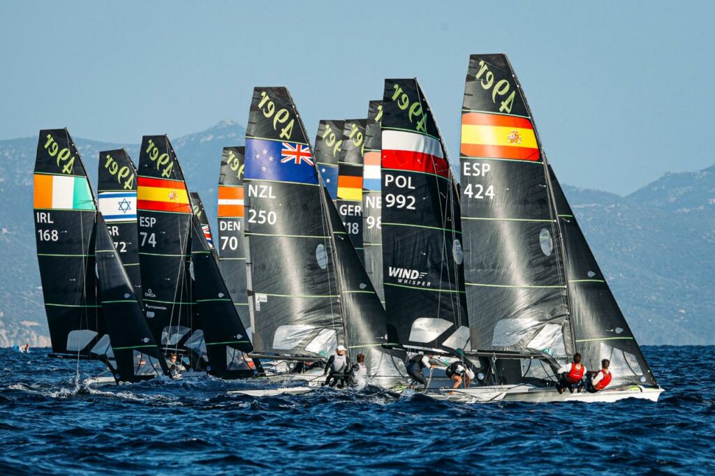 Spain top of the pack in 49er & 49erFX, GBR leads Nacra 17