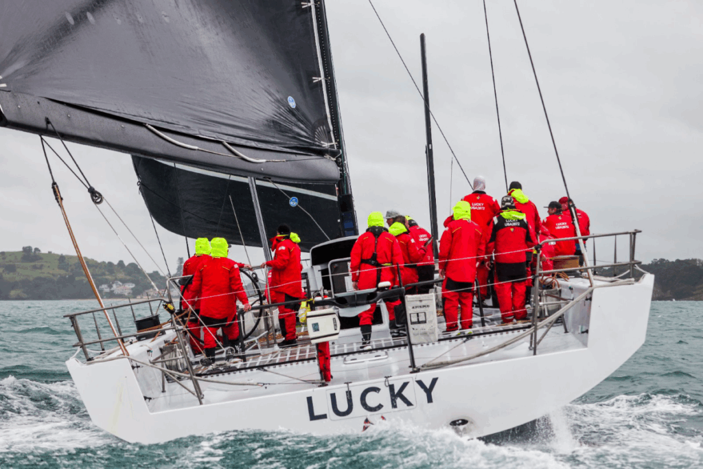 Lucky on approach to the finish line - credit Taz Rowntree