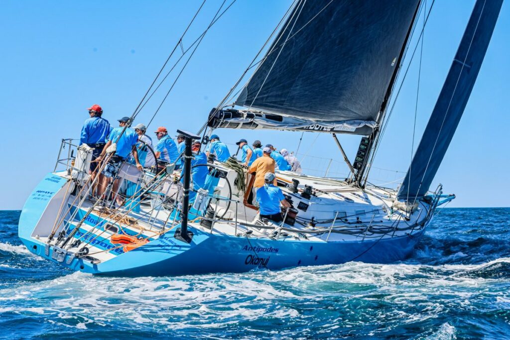 Antipodes on her way to Auckland - credit Salty Dingo, S2A