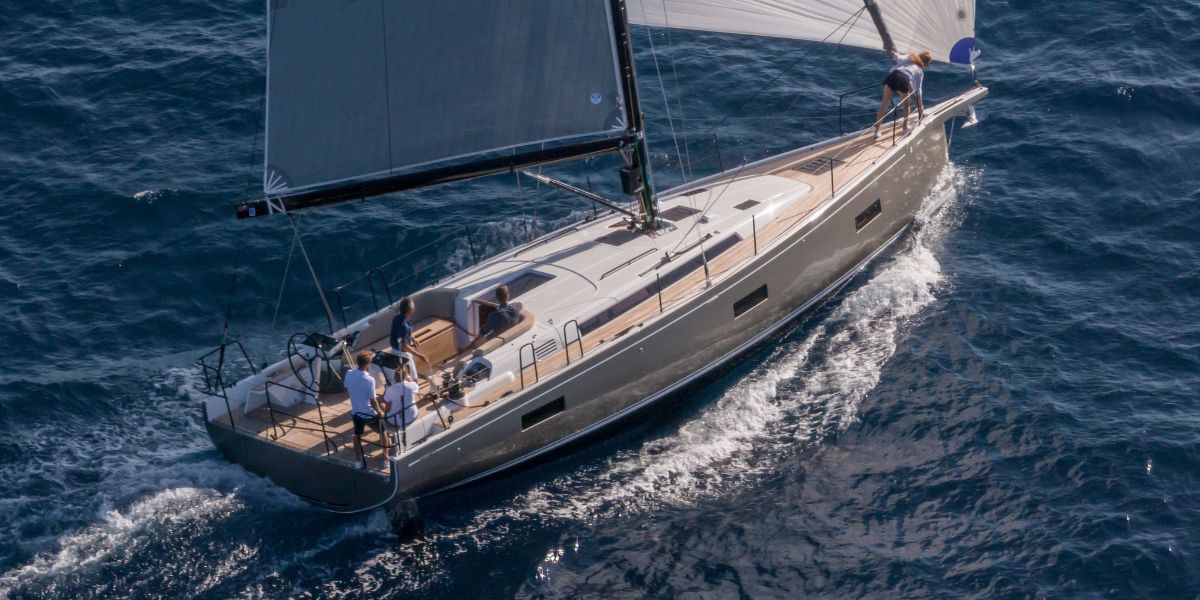 Beneteau First 44