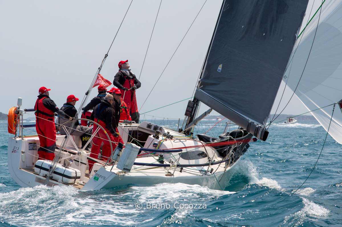 Melbourne to Hobat and Melbourne to Davenport regatta start