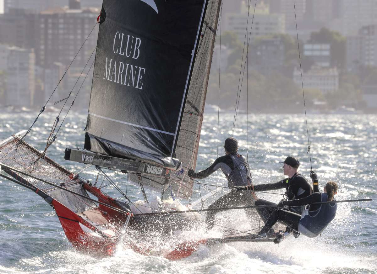 Club Marine crew battles in a NE wind (SailMedia)