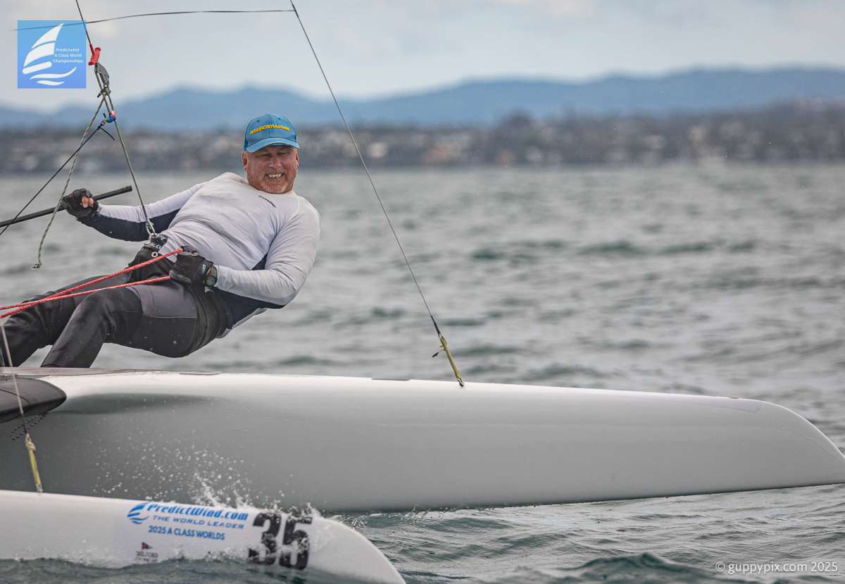 Polish veteran ace Jacek Noetzel leads the Classic regatta with 5 bullets, and looking fast in all conditions.