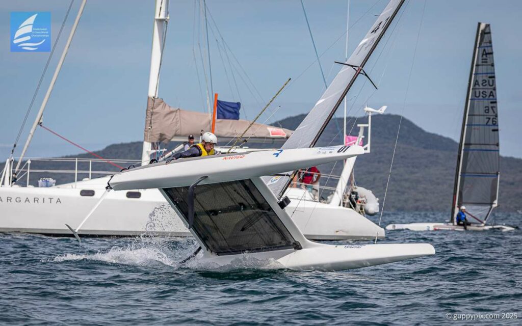 Kuba Surowiec accedentally capsizes at the line as triple World Champion