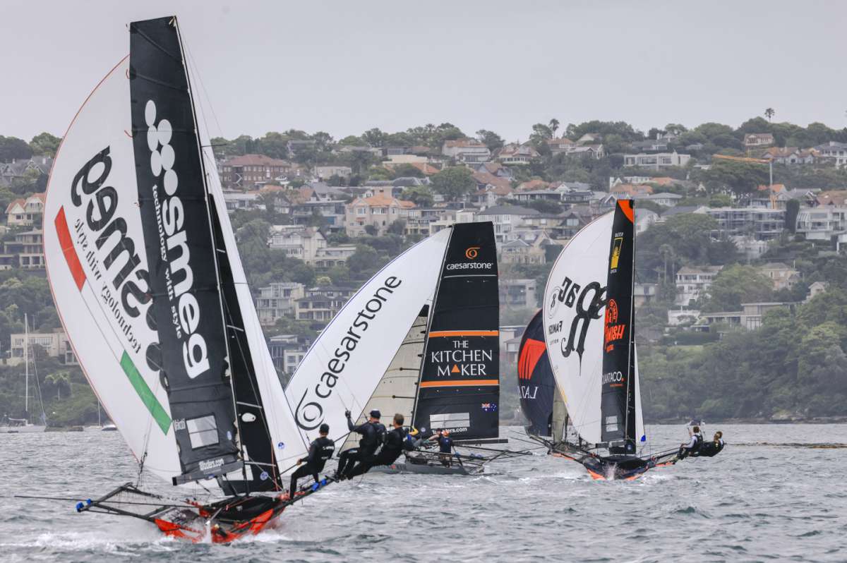 Spinnaker run on Day 2 (SailMedia)