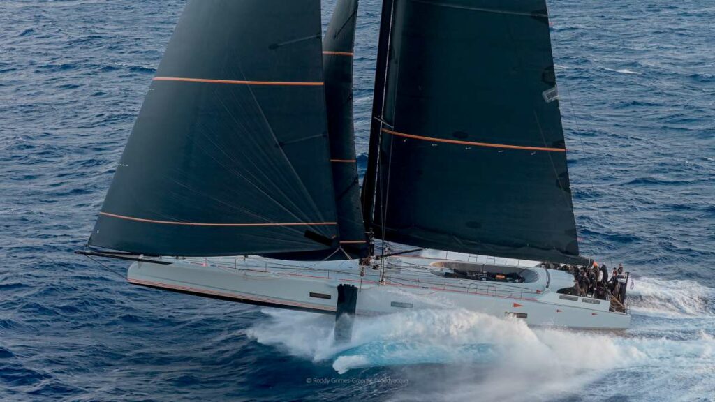 Raven launched. She is designed and engineered to semi-foil rather than be fully airborne. Photo - @Roddyacqua