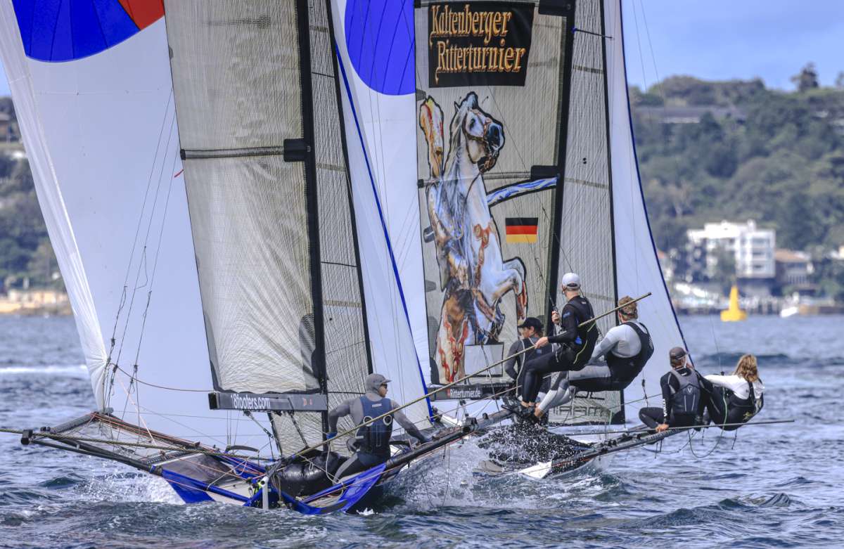 Black Knight leads Yandoo on the run to Chowder Bay (SailMedia)