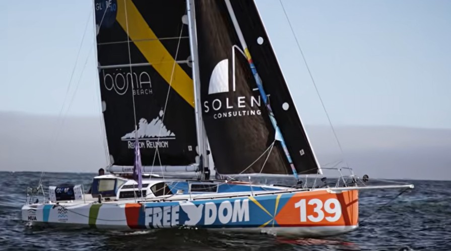 Globe40 – Free Dom arrive in Valparaíso