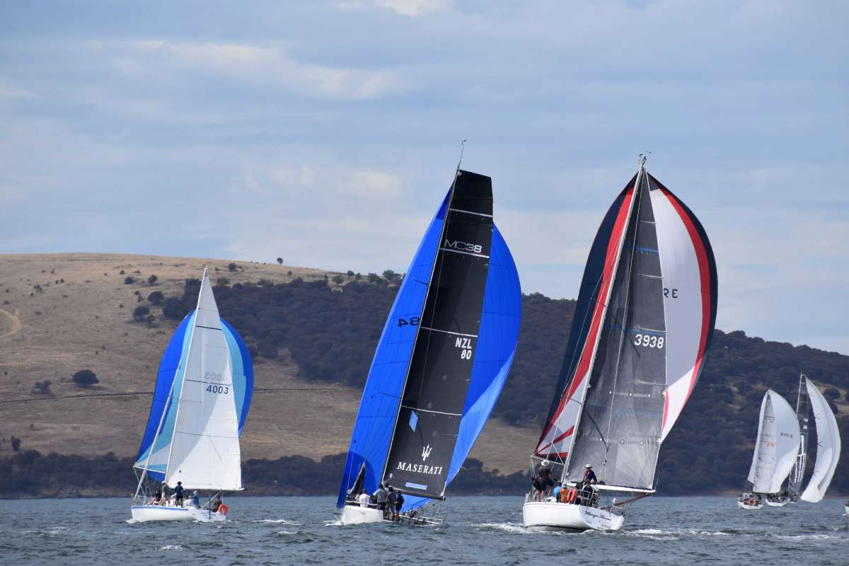 Aeolus (blue kite) relished the conditions on the River Derwent in the 2026 Banjo’s Shoreline Crown Series Bellerive Regatta - Credit Jane Austin