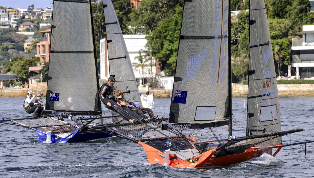 Yandoo & Shaw and Partners NZ head upwind (SailMedia)