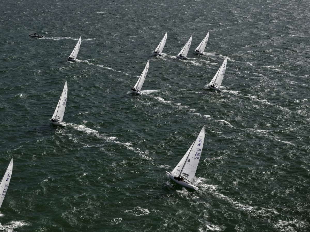 Breezy conditions for the first day - Terry Calley for Hippodrone