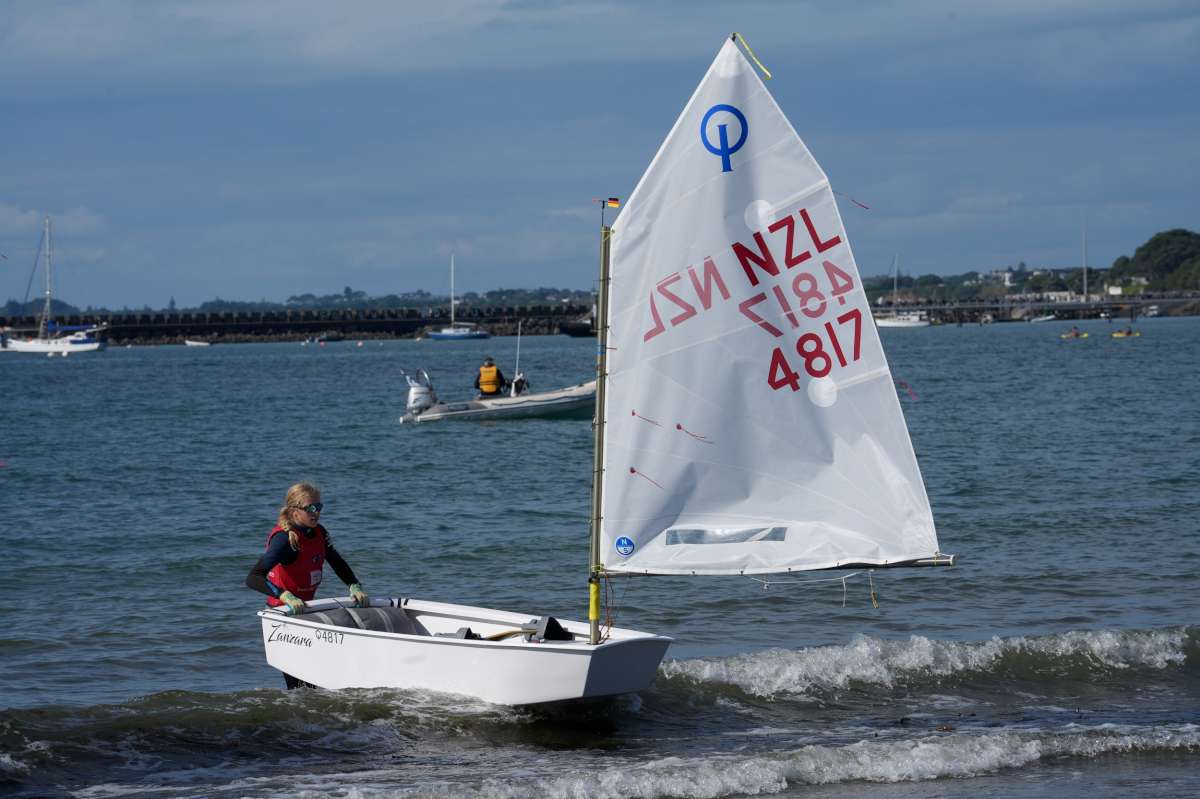 Auckland teenager makes NZ sailing history