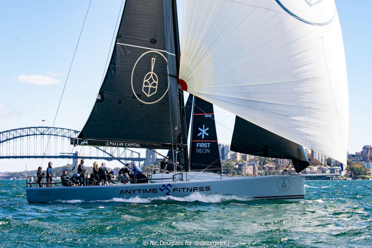 Highly Sprung - with 8 youth on board - Credit - Sunset Media - @sailorgirlhq