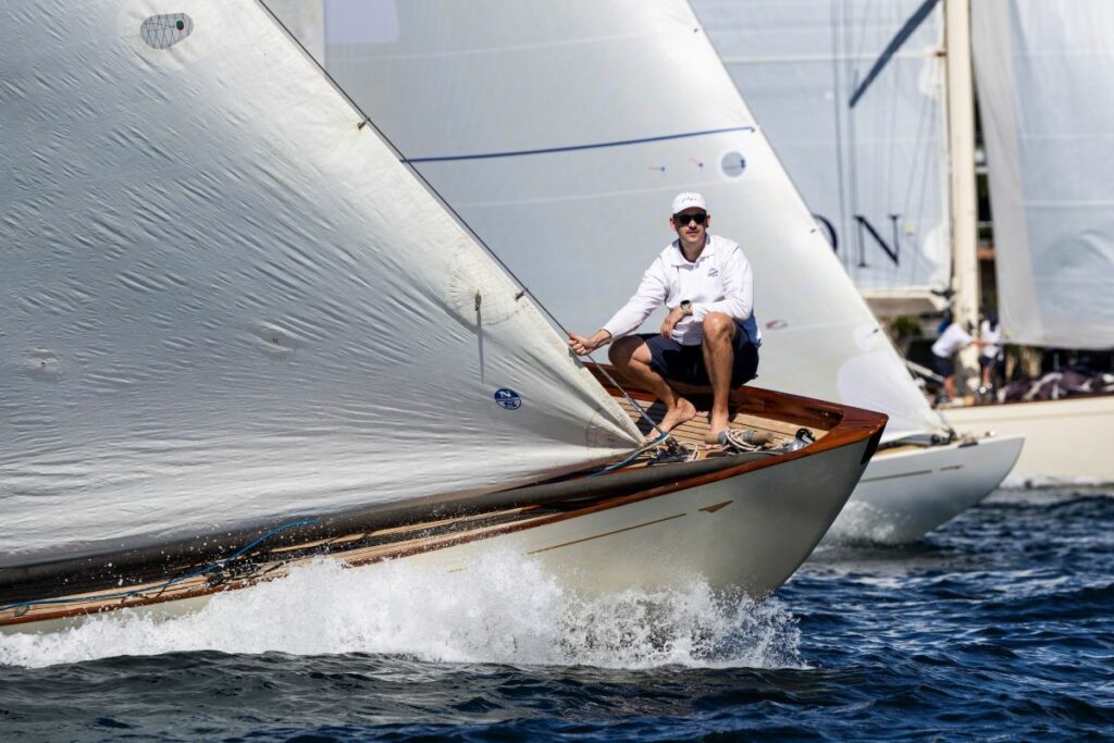 Busy startline - Andrea Francolini, RPEYC pic