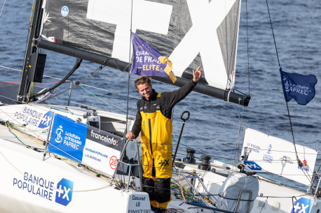 Loïs Berrehar (Banque Populaire) finishes 2nd © Thomas Campion