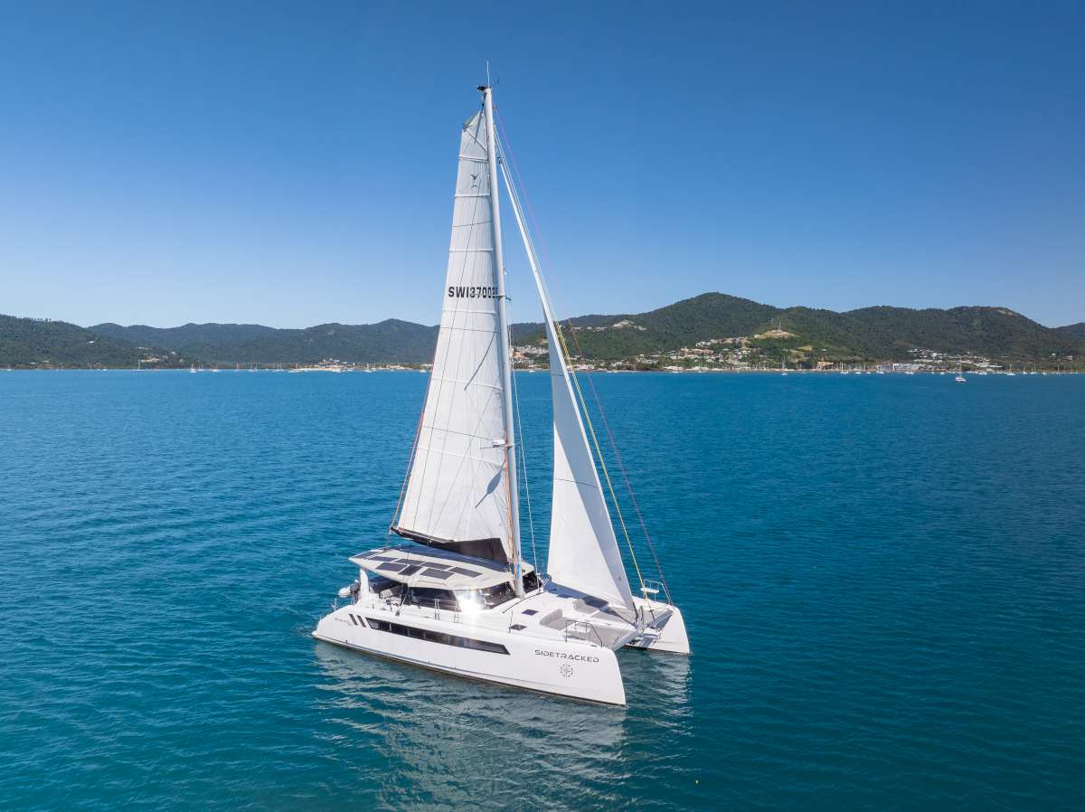 Sidetracked under sail - Photo credit Phill Gordon_Riptide Creative