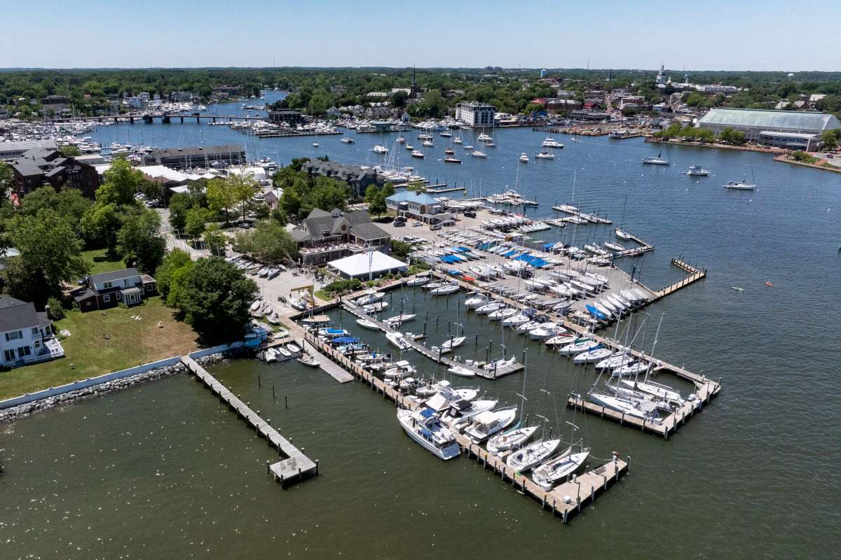 Eastport Yacht Club - Photo Ted Morgan