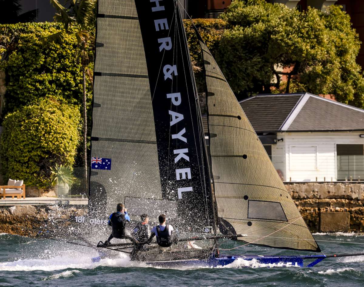 Fisher & Paykel in Sydney Harbour action (SailMedia)