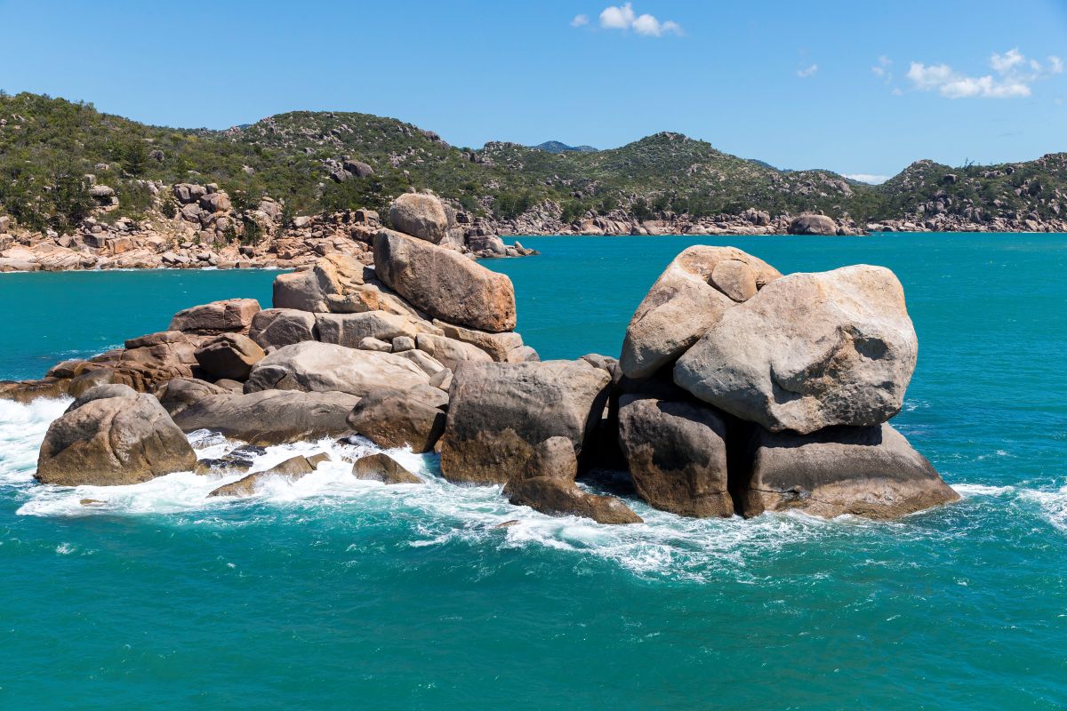The geology of Magnetic Island is a fascination for visitors - Andrea Francolini pic
