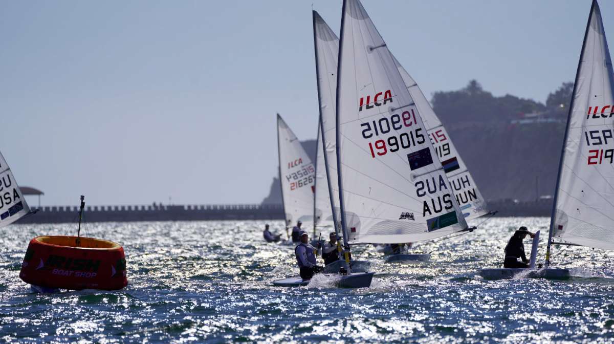 Matt Wearn leads the pack CREDIT Michael Blackburn
