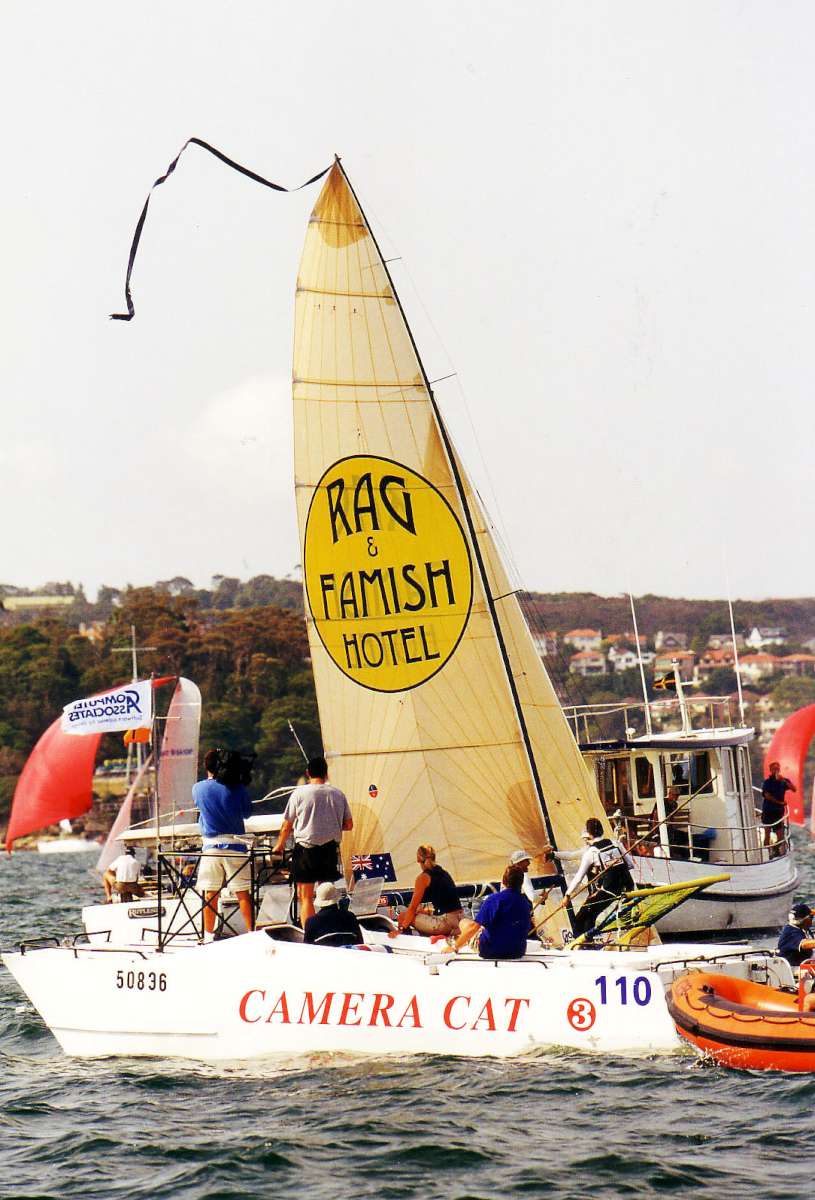 The Rag & Famish Hotel team receive the blue ribbon for winning the 2001 JJ Giltinan Championship (Frank Quealey)