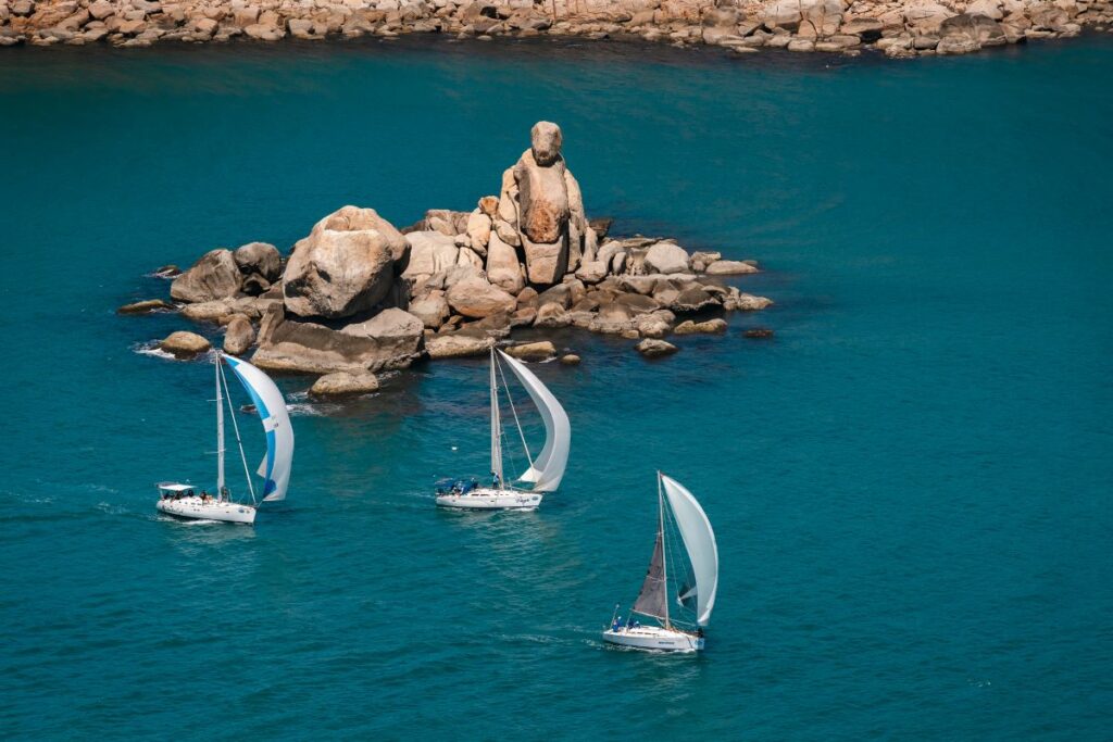 Round the Island Race - Revolution Productions pic