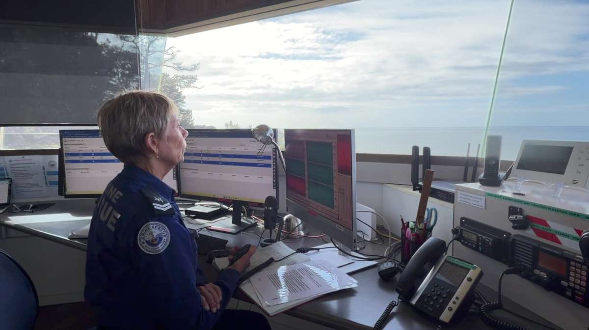 Marine Rescue NSW radio operators managed almost 20,000 calls in August (Photo inside Eden radio base)